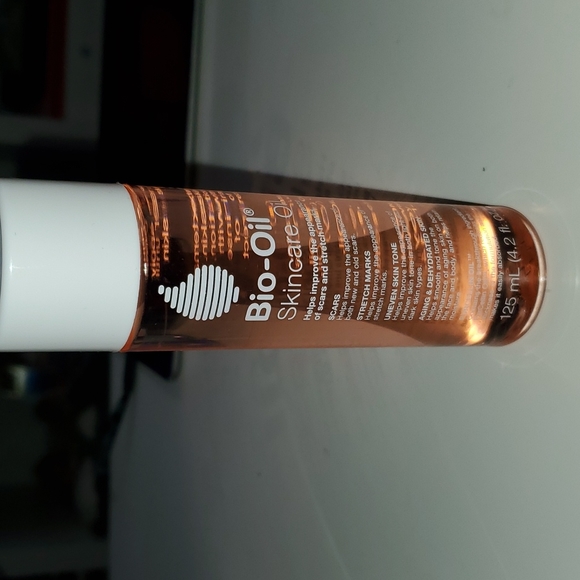 Skincare - Picture 3 of 9